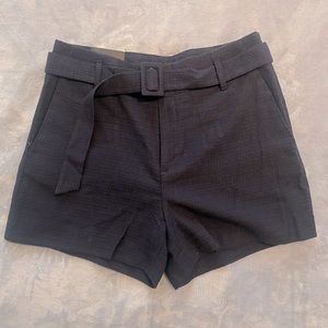 Banana Republic Navy 4” High Waisted Shorts with Belt - Sz 8